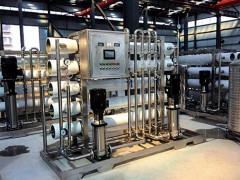 沈陽小型工業(yè)反滲透純凈水設(shè)備運行中 (170播放)