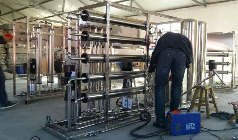 長春車用尿素專用超純水設(shè)備