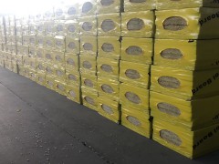 礦棉板流水線 (235播放)