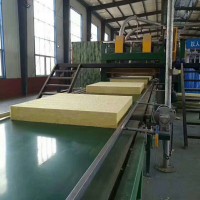 廠家加工定制A級(jí)豎絲防火巖棉復(fù)合板，砂漿復(fù)合板質(zhì)好價(jià)優(yōu)