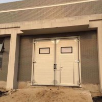 工業(yè)門廠家，工業(yè)保溫平開門，工業(yè)門生產廠家，工廠工業(yè)大門